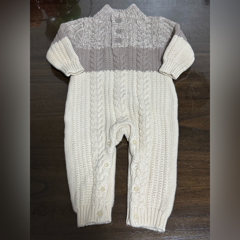 Baby Gap 6-12 Month Cotton Cable-Knit Sweater One-Piece Romper - Picture 10 of 10